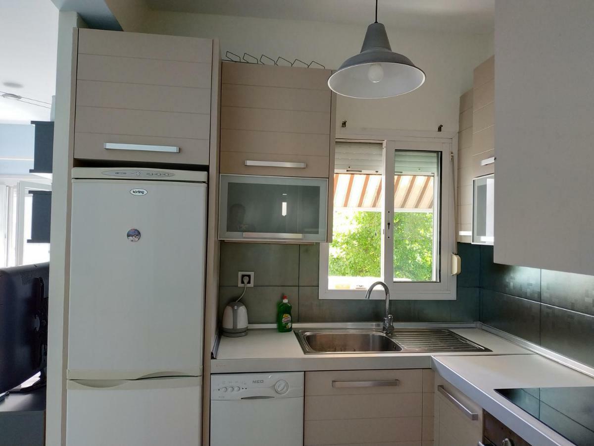 Epavlis Apartment Néa Péramos エクステリア 写真