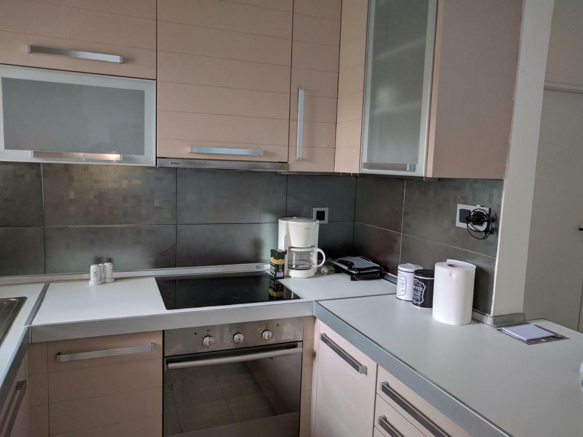Epavlis Apartment Néa Péramos エクステリア 写真